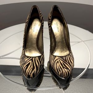 ✨NINE WEST Zebra Print Heels